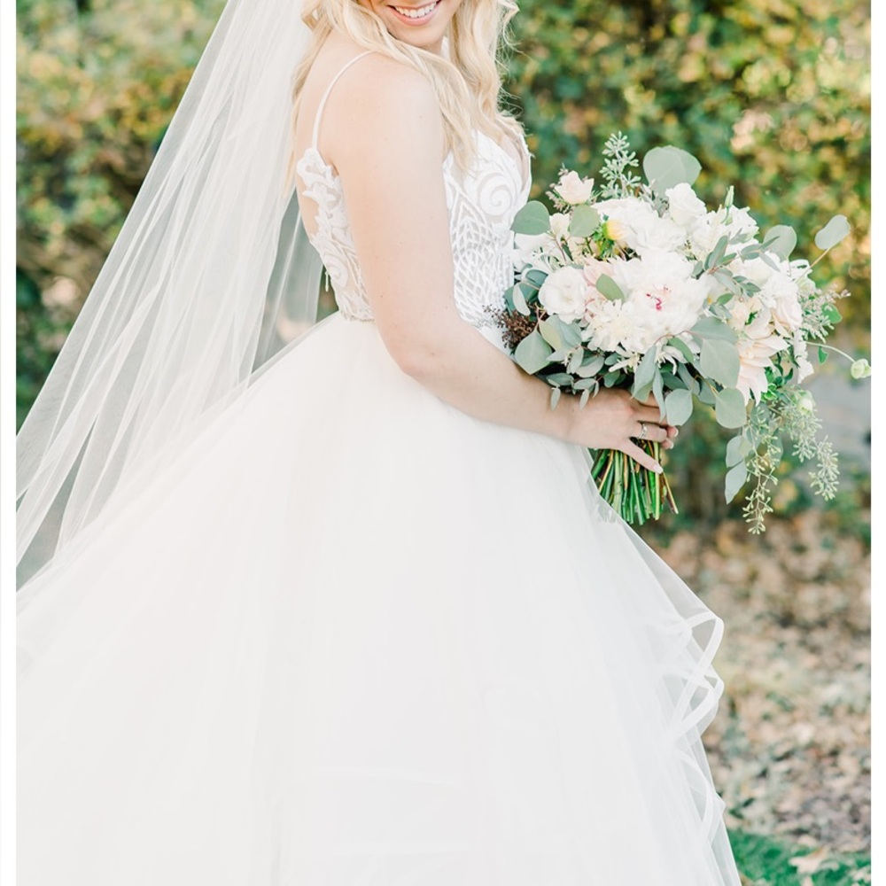 Hayley Paige Occasions White Wedding Dress - Picture 3 of 4